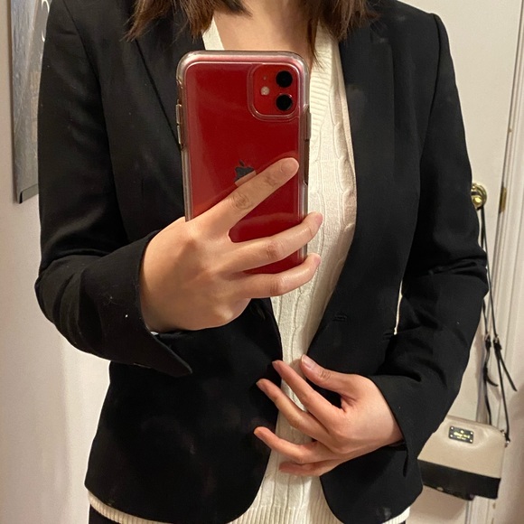 Blazer - Picture 4 of 4
